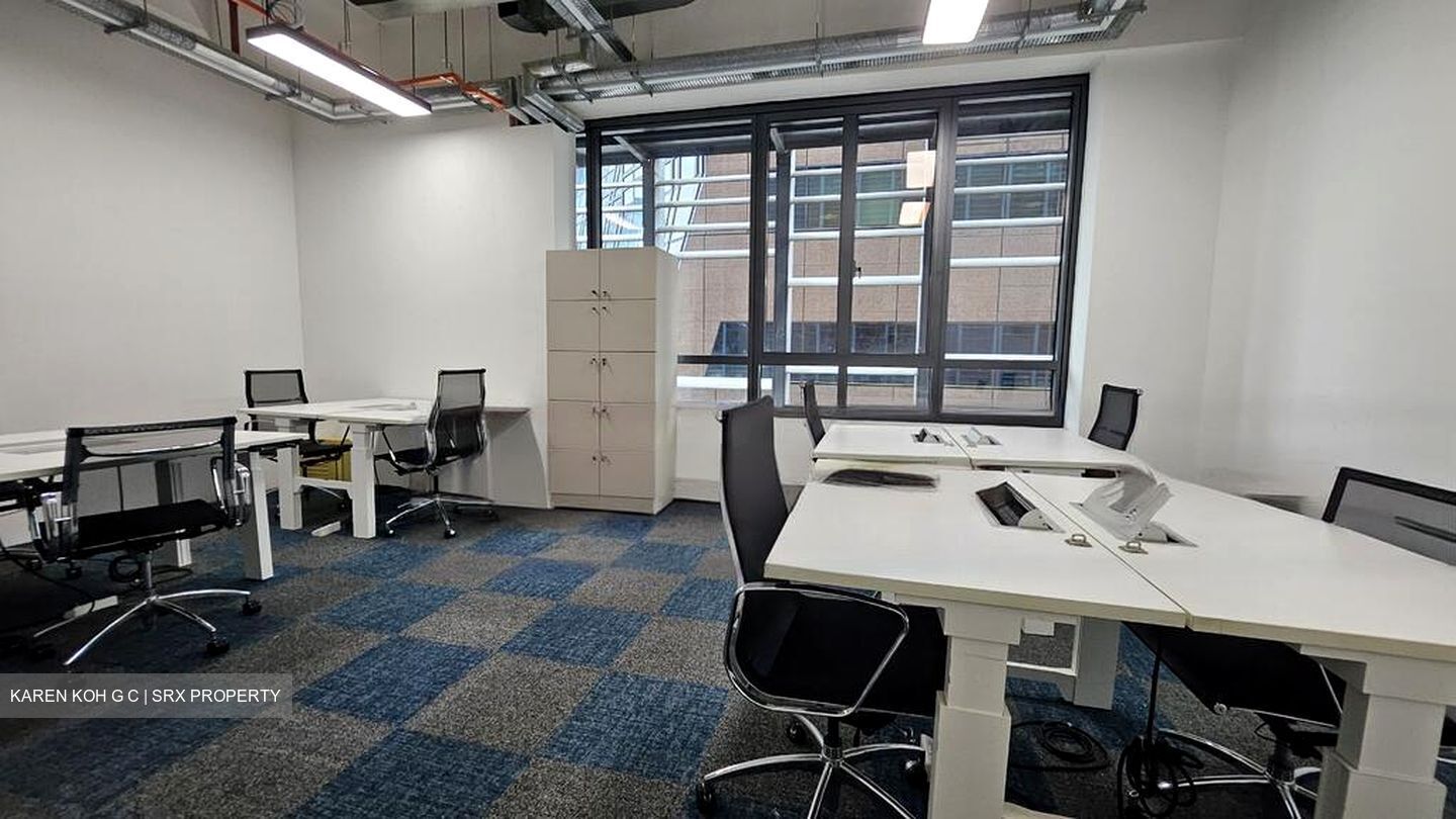 PLUS (D1), Office #453393911